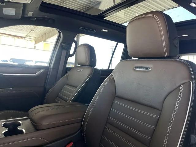 2026 GMC Acadia Denali Ultimate AWD