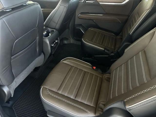 2026 GMC Acadia Denali Ultimate AWD