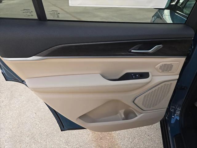 2026 Jeep Grand Cherokee L Limited 4x2
