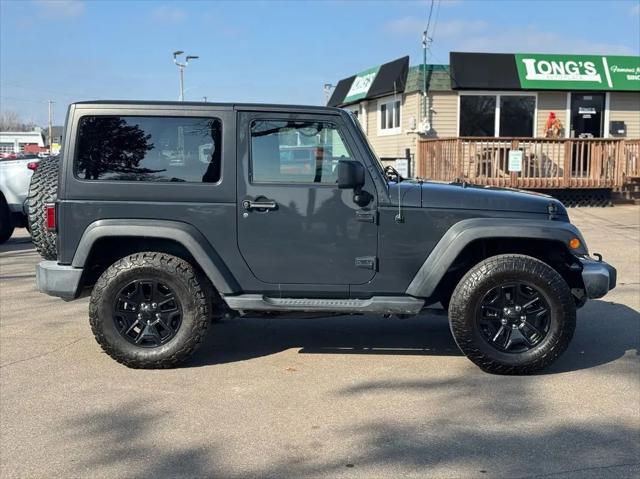 2017 Jeep Wrangler Willys Wheeler