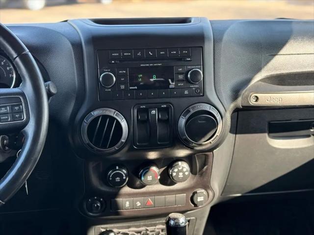 2017 Jeep Wrangler Willys Wheeler