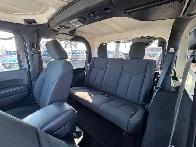 2017 Jeep Wrangler Willys Wheeler