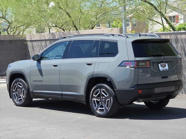 2026 Jeep Cherokee Laredo 4x4