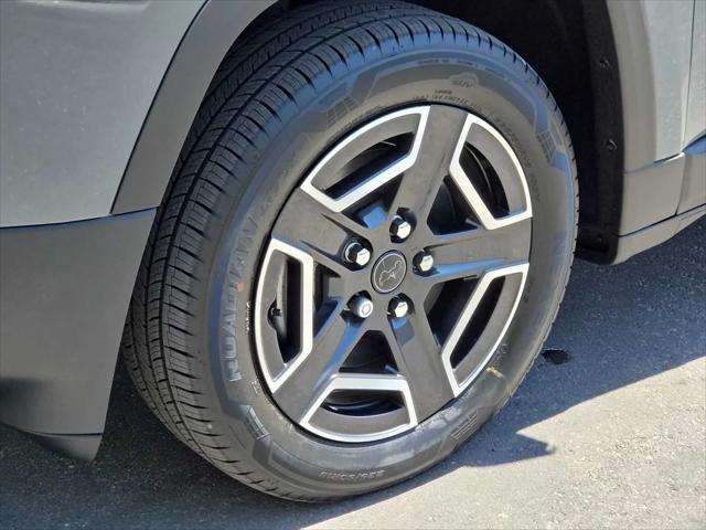 2026 Jeep Cherokee Laredo 4x4