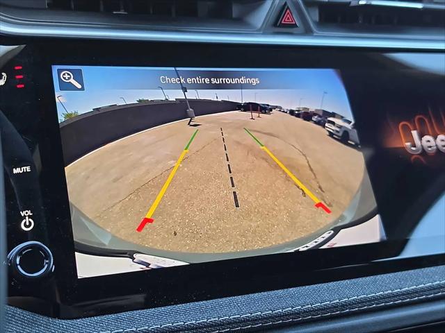 2026 Jeep Cherokee Laredo 4x4