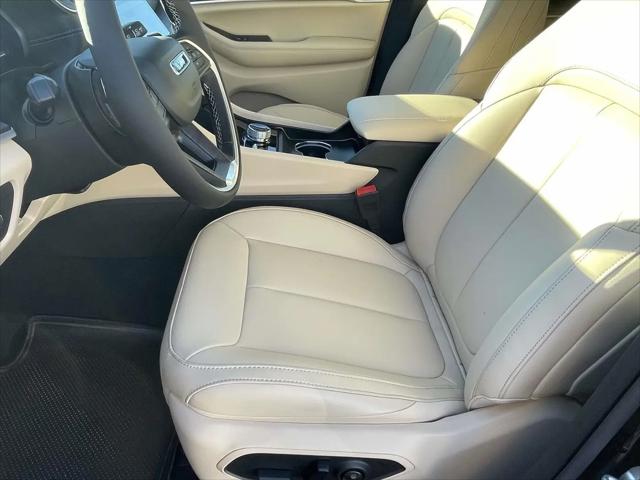 2025 Jeep Grand Cherokee Limited 4x4