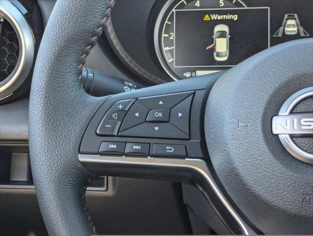 2025 Nissan Versa 1.6 SR
