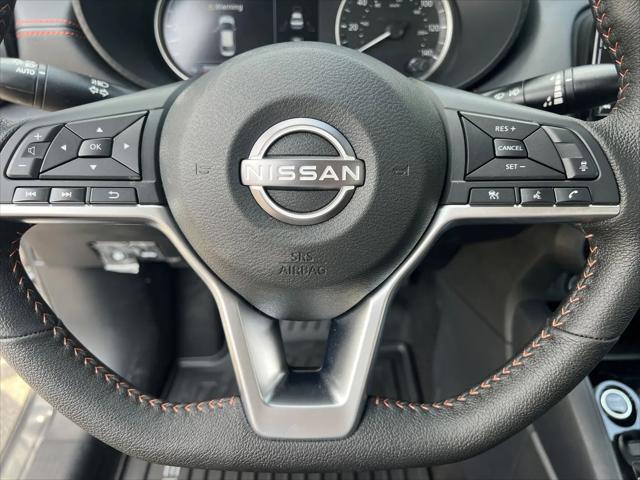 2025 Nissan Versa 1.6 SR