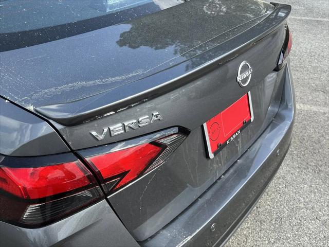 2025 Nissan Versa 1.6 SR