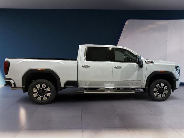 2026 GMC Sierra 2500HD Crew Cab, Standard Bed, Denali, 4WD