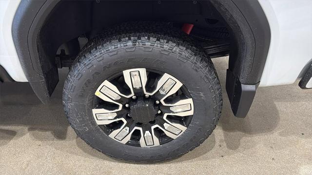 2026 GMC Sierra 2500HD Crew Cab, Standard Bed, Denali, 4WD
