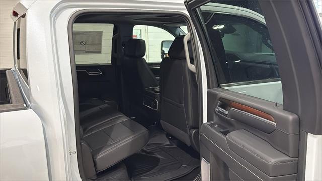 2026 GMC Sierra 2500HD Crew Cab, Standard Bed, Denali, 4WD