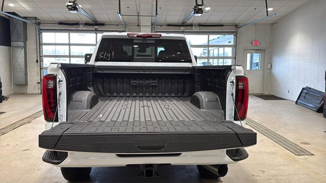 2026 GMC Sierra 2500HD Crew Cab, Standard Bed, Denali, 4WD