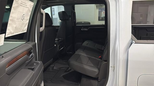 2026 GMC Sierra 2500HD Crew Cab, Standard Bed, Denali, 4WD