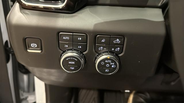 2026 GMC Sierra 2500HD Crew Cab, Standard Bed, Denali, 4WD