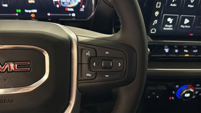 2026 GMC Sierra 2500HD Crew Cab, Standard Bed, SLT, 4WD