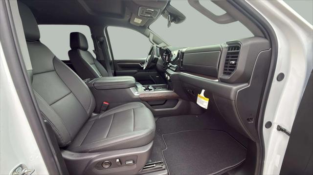 2026 GMC Sierra 2500HD Crew Cab, Standard Bed, SLT, 4WD