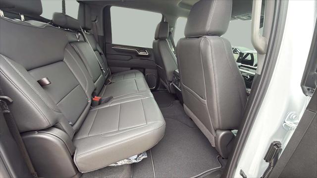 2026 GMC Sierra 2500HD Crew Cab, Standard Bed, SLT, 4WD