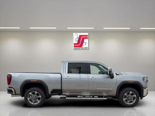 2026 GMC Sierra 2500HD Crew Cab, Standard Bed, SLT, 4WD