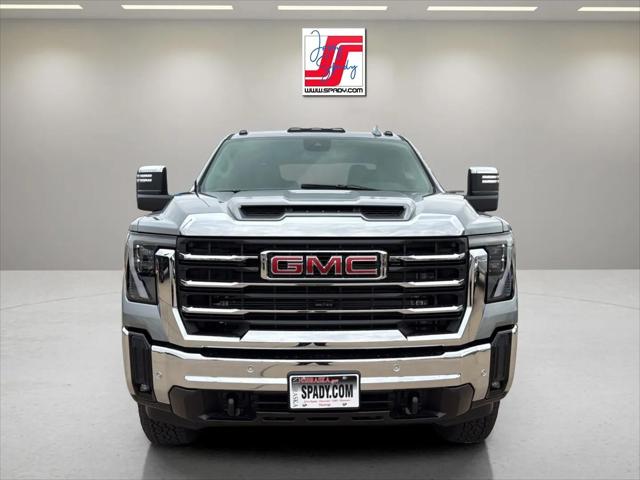 2026 GMC Sierra 2500HD Crew Cab, Standard Bed, SLT, 4WD