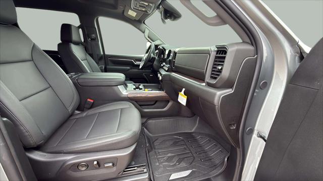 2026 GMC Sierra 2500HD Crew Cab, Standard Bed, SLT, 4WD