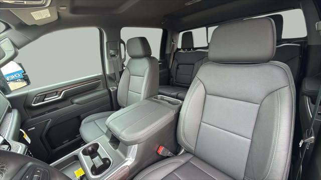 2026 GMC Sierra 2500HD Crew Cab, Standard Bed, SLT, 4WD