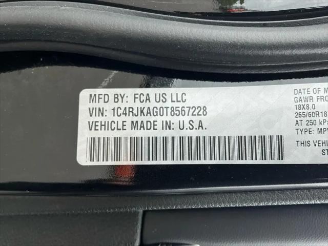 2026 Jeep Grand Cherokee L Laredo 4x4