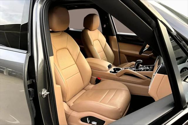 2020 Porsche Cayenne Cayenne