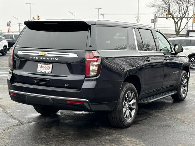 2022 Chevrolet Suburban 4WD LT