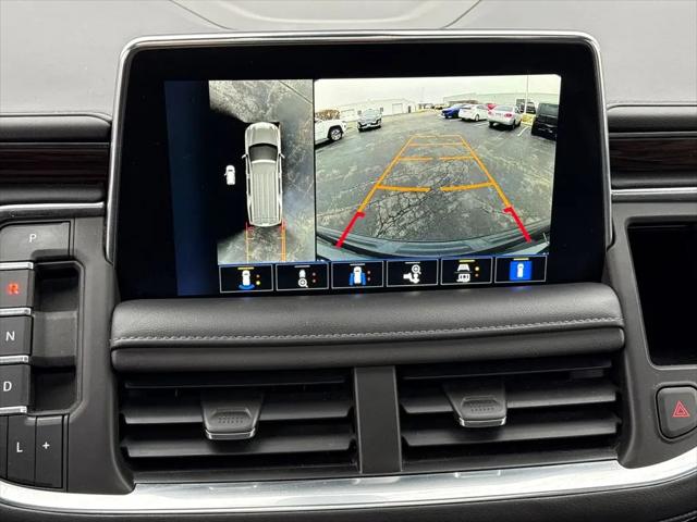 2022 Chevrolet Suburban 4WD LT