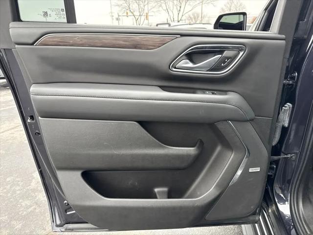 2022 Chevrolet Suburban 4WD LT