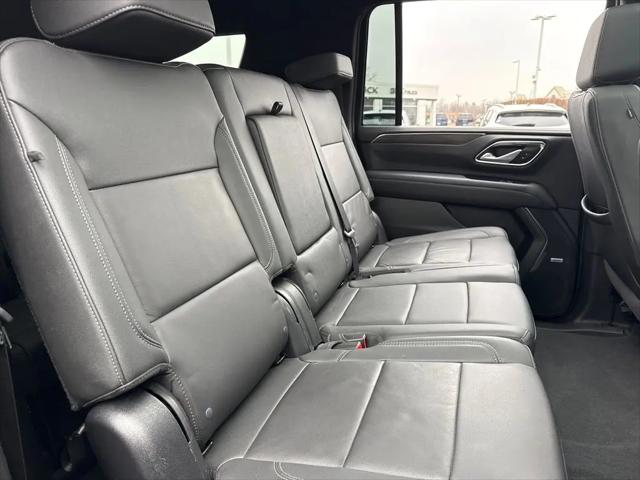 2022 Chevrolet Suburban 4WD LT