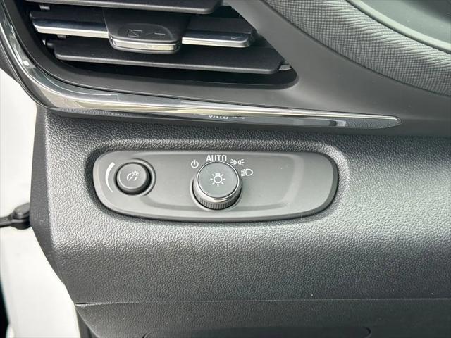 2026 Buick NV Preferred FWD