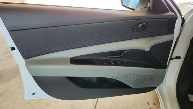 2026 Hyundai Elantra Hybrid Limited