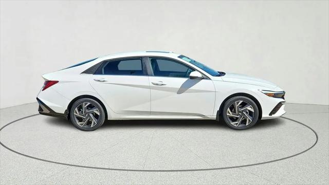 2026 Hyundai Elantra Hybrid Limited