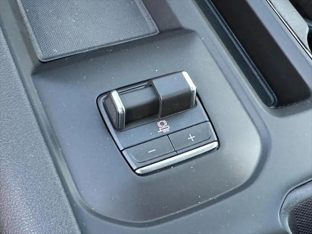 2026 GMC Sierra 2500HD Crew Cab, Standard Bed, AT4, 4WD