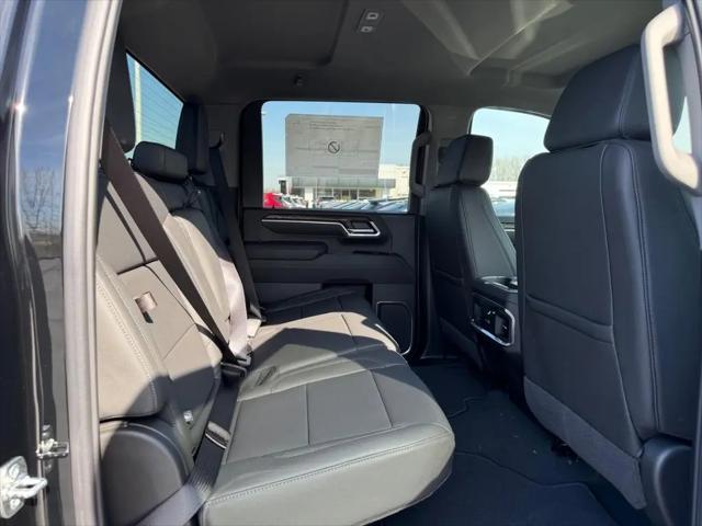 2026 GMC Sierra 2500HD Crew Cab, Standard Bed, SLT, 4WD