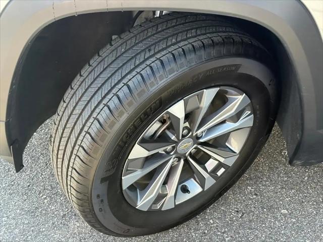 2025 Chevrolet Equinox AWD LT