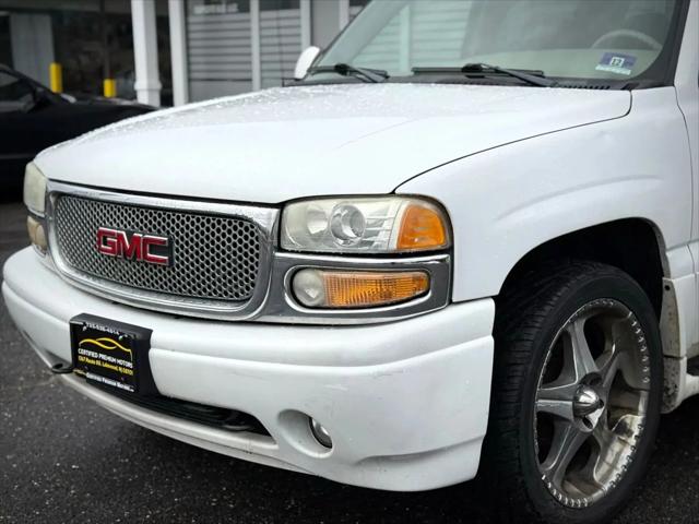 2004 GMC Yukon XL Denali