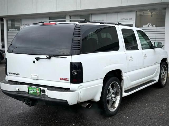 2004 GMC Yukon XL Denali