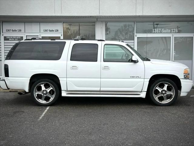 2004 GMC Yukon XL Denali