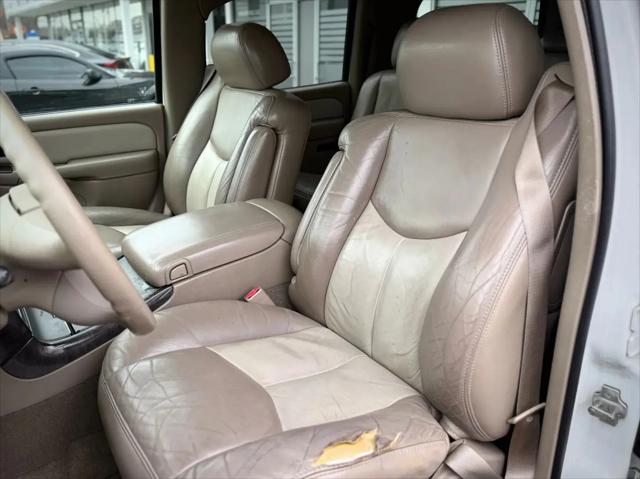 2004 GMC Yukon XL Denali