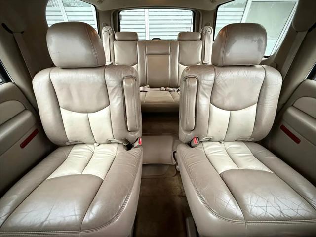 2004 GMC Yukon XL Denali