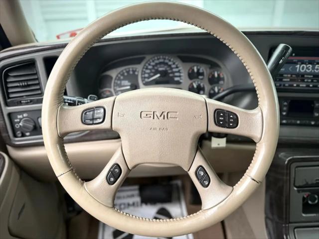 2004 GMC Yukon XL Denali