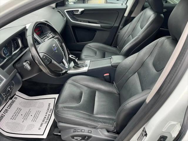 2016 Volvo XC60 T5 Premier