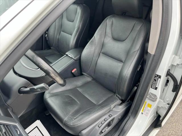 2016 Volvo XC60 T5 Premier