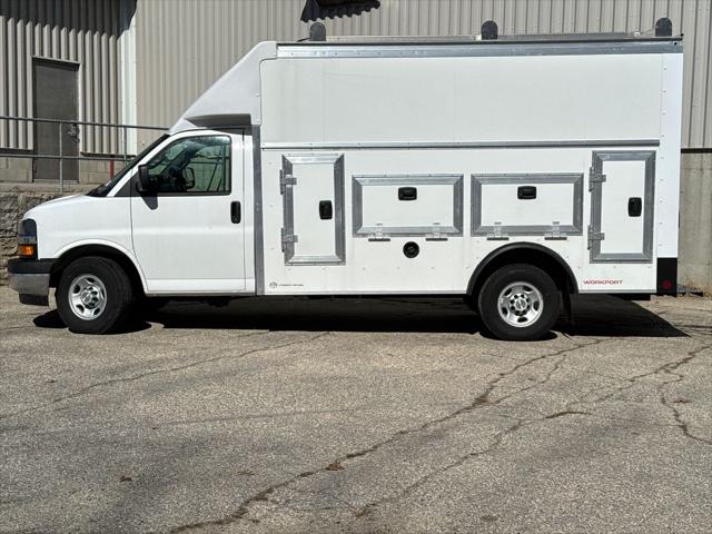 2026 Chevrolet Express Cutaway Work Van