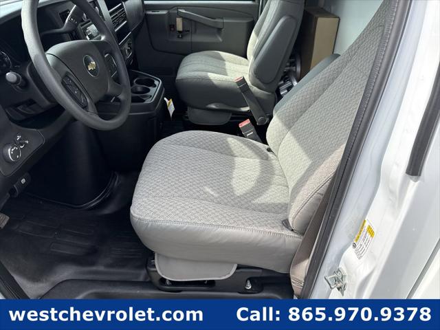 2026 Chevrolet Express Cutaway 4500 Van