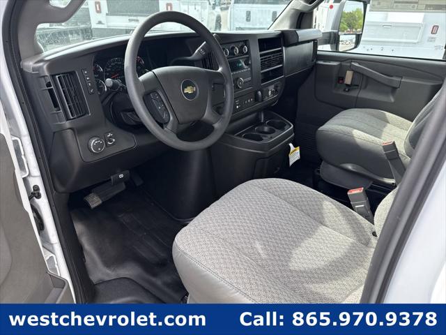2026 Chevrolet Express Cutaway 4500 Van