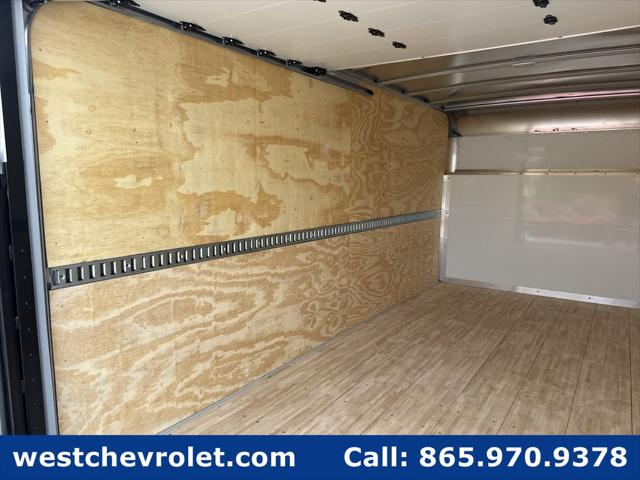 2026 Chevrolet Express Cutaway 4500 Van